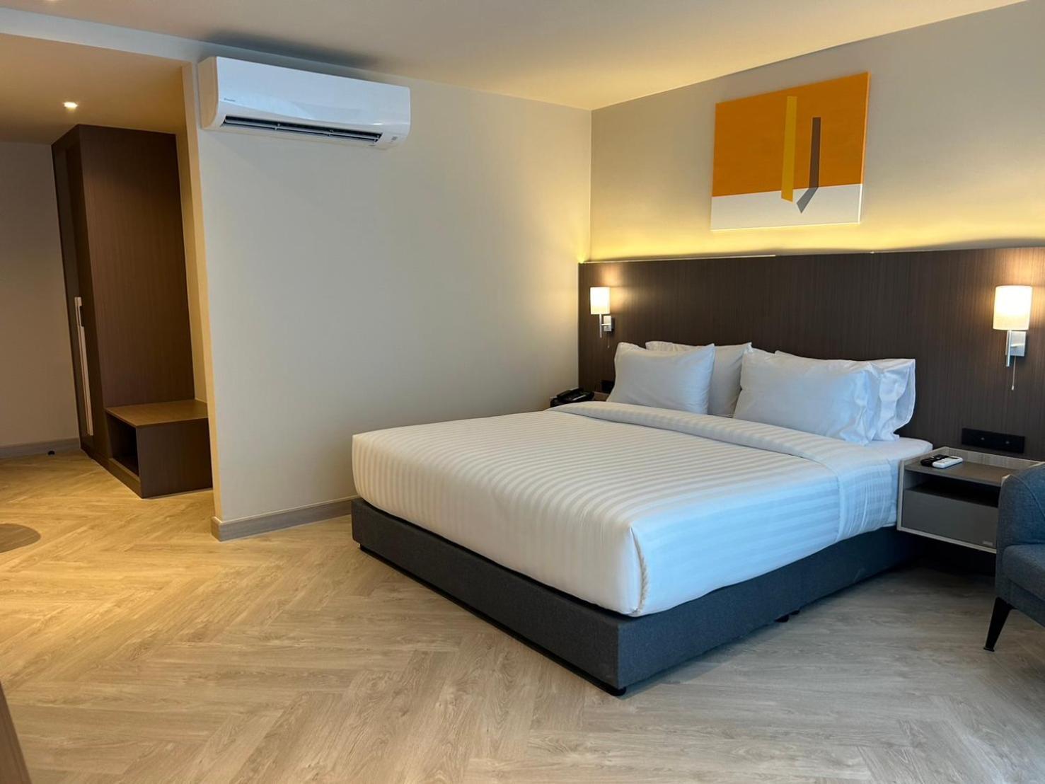 The One Cozy Living Hotel Pattaya Exterior photo